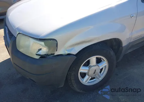 2002 Ford Escape Xls из США, поврежденный, VIN 1FMYU01122KD14038